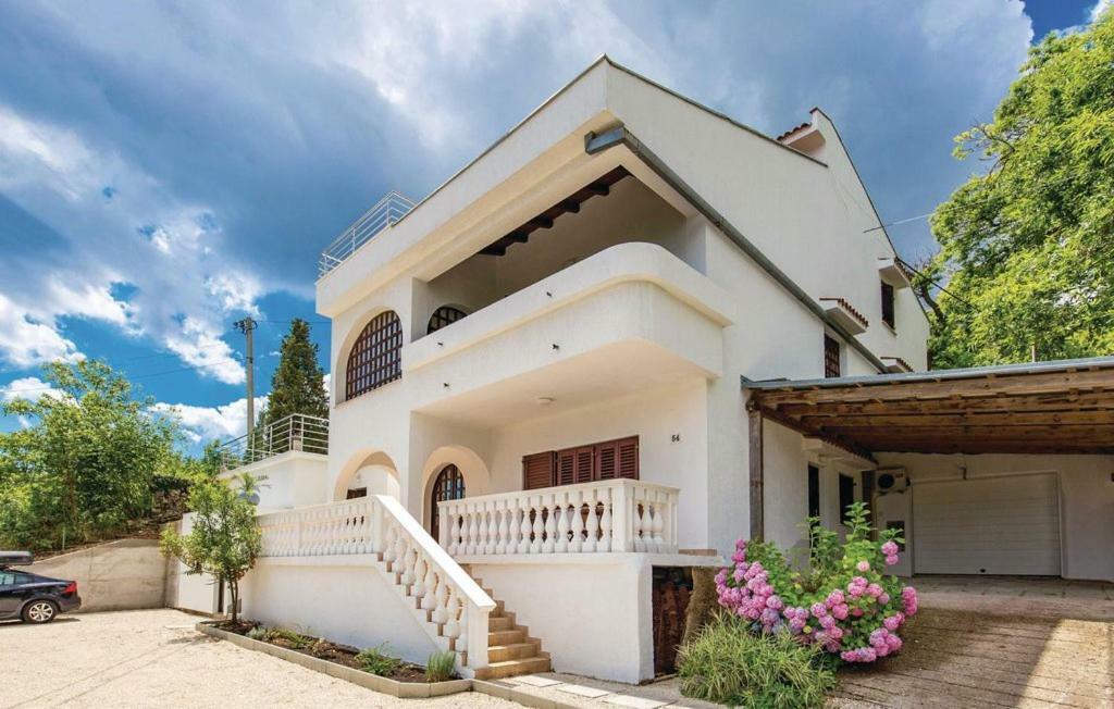 Villa Nino Ловран Экстерьер фото