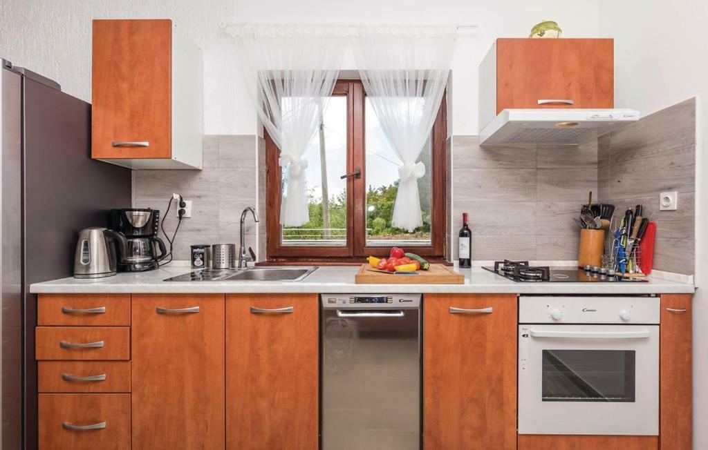 Villa Nino Ловран Экстерьер фото